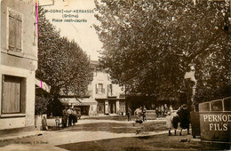 St Donnat Sur Herbasse * La Place Jean Jaurès * Villageois - Autres & Non Classés