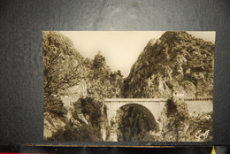 CP, 06, Menton, -Frontiére Franco-Italienne-Le Pont Saint Luigi - Menton