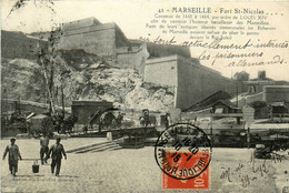 Marseille * Le Fort St Nicolas * Militaires Militaria - Zonder Classificatie