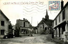 Orry La Ville * Le Centre Du Pays * Place Du Village * Automobile Voiture Ancienne * Quincaillerie - Andere & Zonder Classificatie