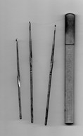 Crochets - Outils Anciens