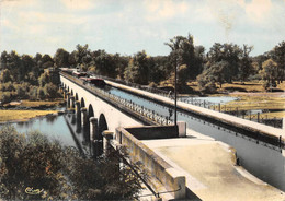Digoin Pont Canal Péniche Péniches - Digoin