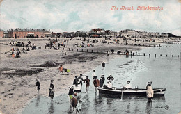 CPA - ENGLAND - LITTLEHAMPTON - The Beach - Animée - Colorisée - Boat - Bateau - Other & Unclassified