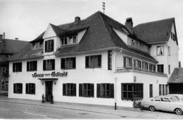 CPA - HOTEL RESTAURANT - ALLEMAGNE - Hotel Sonne Elntracht - Achern BD - Vieille Voiture - Hotel's & Restaurants