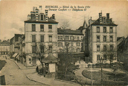 Bourges * Rue Et Hôtel De La Boule D'or * Kiosque à Journaux - Bourges