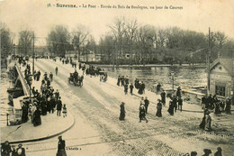 Suresnes * Le Pont * Entrée Du Bois De Boulogne Un Jour De Courses * Le Pont * Bureau De L'octroi - Suresnes