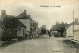 Faux Fresnay * La Rue Principale Du Village * Attelage * Militaires - Autres & Non Classés