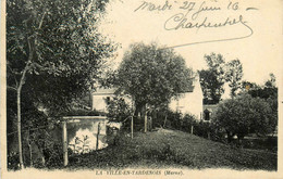 La Ville En Tardenois * Une Vue Du Village * Mare étang - Sonstige & Ohne Zuordnung