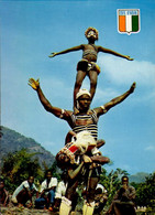 COTE D ' IVOIRE ( AFRIQUE )   DANSE ACROBATIQUE GUERE - Côte-d'Ivoire