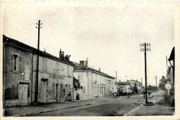 Longeville En Barrois * Rue Du Village , Hôtel Et Garage DOUSSAUD Propriétaire - Otros & Sin Clasificación