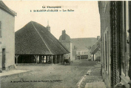 St Martin D'ablois * Rue Place Et La Halle Du Village - Autres & Non Classés