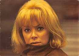 MIREILLE DARC - Künstler