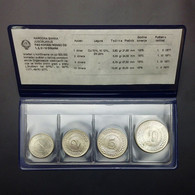 YUGOSLAVIA FAO Coins Of 1, 2, 5 And 10 Dinara  1970. UNC ORIGINAL National Bank Of Yugoslavia Folder - Joegoslavië