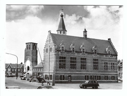 OOSTMALLE - Gemeentehuis En Verwoeste Kerktoren - Malle