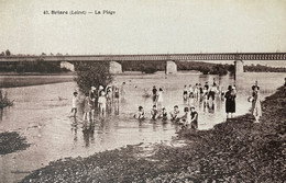 Briare - Vue Sur La Plage - Baigneurs - Pont Du Chemin De Fer - Briare