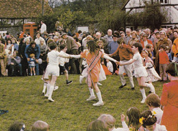Turville May Day Children Morris Dancing Buckinghamshire Rare Postcard - Buckinghamshire