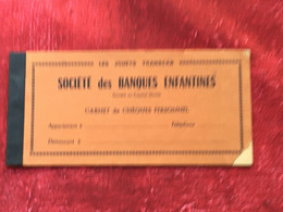 Un Carnet Complet De 10 Chèques De La Société Des Banque Enfantine, Les Jouets Jeu Transcar, Monnaies & Billets Fictifs - Fictifs & Spécimens