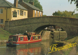 Forester Boat Passing Admiral Nelson Pub Braunston Postcard - Altri & Non Classificati