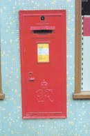 Wellingborough Northampton GVIR Post Pillar Letter Box Postcard - Northamptonshire