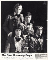 Blue Harmony Boys The Vagabonds Sheffield 1970s Hand Signed Photo - Autógrafos