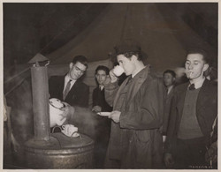 Robert Donat Film Welsh Mining Night The Citadel Hollywood Press Photo - Autographes