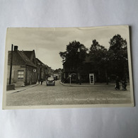 Barneveld (Gld.) Nieuwstraat Hoek Jan Van Schaffelaarstraat (Vischhandel - Telefooncel) Ca 1951 Adres. Sleets - Barneveld