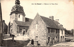 56 Faouët - L'église Et Le Vieux Puits - Faouët