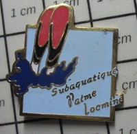 412e Pin's Pins / Beau Et Rare / THEME : SPORTS / NATATION Rare NAGE AVEC PALMES (pas Olof!) LOCMINE - Natation