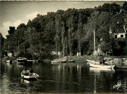 Pont Aven * Vue Sur Le Quai * Bateaux - Pont Aven