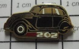 512a Pin's Pins / Beau Et Rare / THEME : AUTOMOBILES / 202 PEUGEOT Par HELIUM - Peugeot
