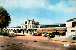 Châlons Sur Marne * Le Parvis La Gare * Buffet De La Gare * Ligne Chemin De Fer - Châlons-sur-Marne