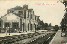 Mesgrigny Méry * La Gare Du Village * Le Train * Ligne Chemin De Fer - Andere & Zonder Classificatie