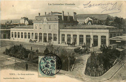 Toul * La Gare Extérieure * Ligne Chemin De Fer - Toul