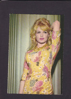 CPSM Bardot Brigitte Artiste Cinéma Glamour Pin Up  Voir Dos - Entertainers