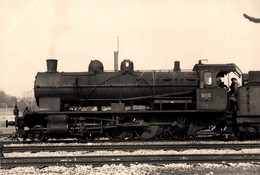 Gray * Carte Photo * Gare * Locomotive 140 C 349 Machine Train * Cheminot Dépôt Chemin De Fer Haute Saône - Gray