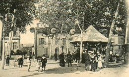 St Paul Cap De Joux * Manège Carousel * Place Et Hôtel De Ville * Villageois - Saint Paul Cap De Joux