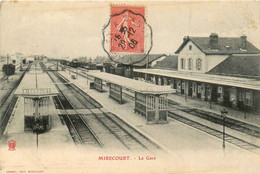 Mirecourt * Intérieur De La Gare * Ligne Chemin De Fer - Mirecourt