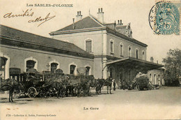 Les Sables D'olonne * Parvis De La Gare * Ligne Chemin De Fer * Attelage - Sables D'Olonne