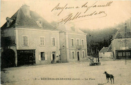 Mézières En Brenne * La Place Du Village * Pharmacie * Café Du Commerce - Otros & Sin Clasificación