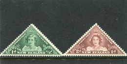 NEW ZEALAND - 1943  HEALTH STAMPS  SET  MINT NH - Unused Stamps