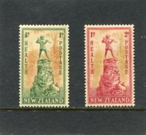 NEW ZEALAND - 1945  HEALTH STAMPS  SET  MINT - Ongebruikt