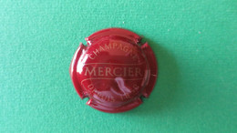 CAPSULE CHAMPAGNE  MERCIER . Bordeaux - Mercier