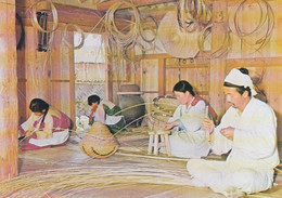 Korea, Bamboo Hadicrafts Traditional Crafts, Korean Village C1970s/80s Vintage Postcard - Corée Du Sud