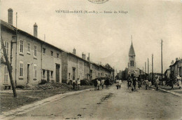 Viéville En Haye * Entrée Du Village * Villageois Enfants - Other & Unclassified