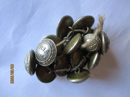 BOUTON BOUTONS POLICE D'ETAT LOT DE 14 BOUTONS  WW2 - Boutons