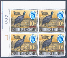 Southern Rhodesia: 1964, 10s. Upper Left Corner Block Of Four With One Stamp Sho - Rodesia Del Sur (...-1964)