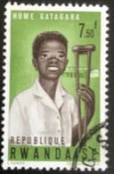 République Rwandaise - C10/50 - (°)used - 1964 - Michel 74A - Home Voor Gehandicapten - Oblitérés