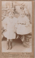 Photo Ancienne Sur Carton Format CDV Deux Enfants Perraguin Paris E.MORIER Paris - Unclassified