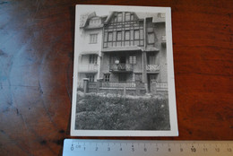 Photo De La Villa Lili Rue Fol Champ à Coxyde Bains Lucia Au Balcon 1935 12 X 9 Cm Hagard Warot Célestin - Luoghi