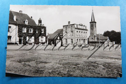 Saint-Gérard Eglise Et Grand Place. Mettet - Mettet